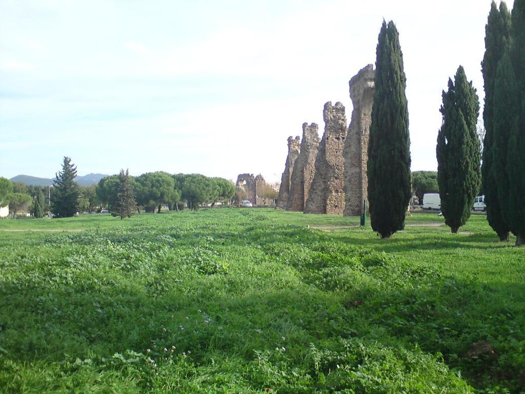 Gite De Saint Cassien Montauroux Exterior foto